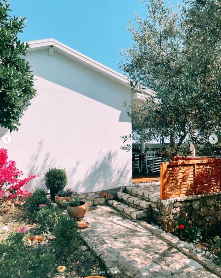 Alevra Otel Dhërmi Dış mekan fotoğraf