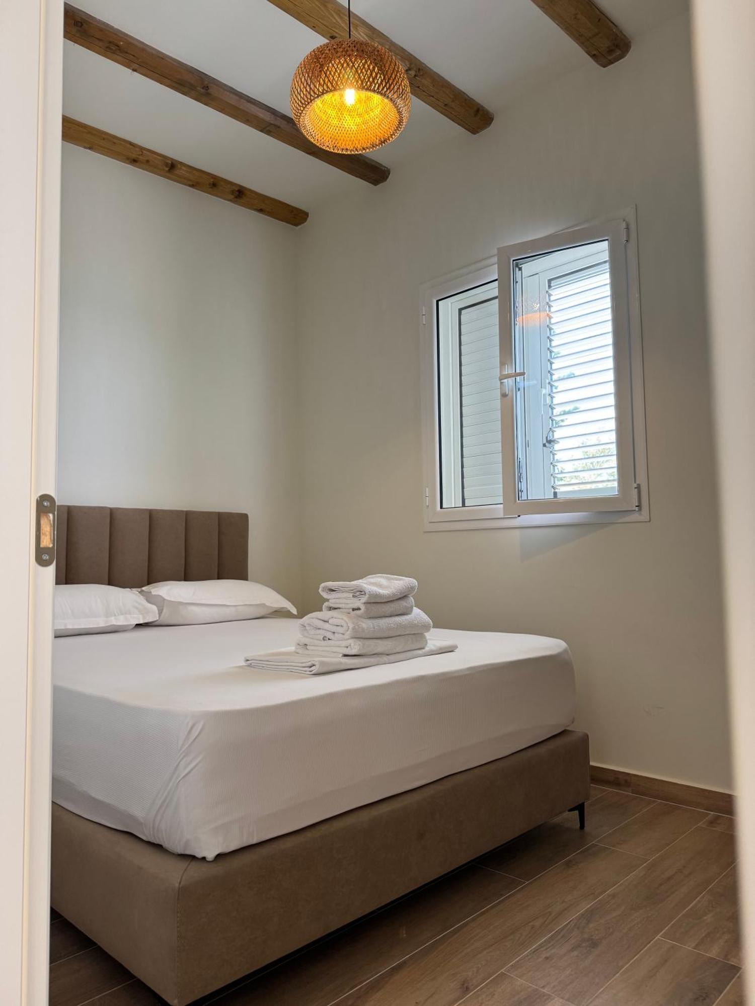 Alevra Otel Dhërmi Dış mekan fotoğraf