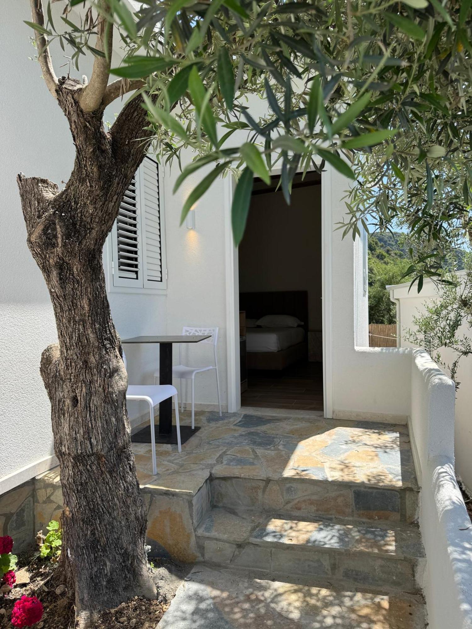Alevra Otel Dhërmi Dış mekan fotoğraf